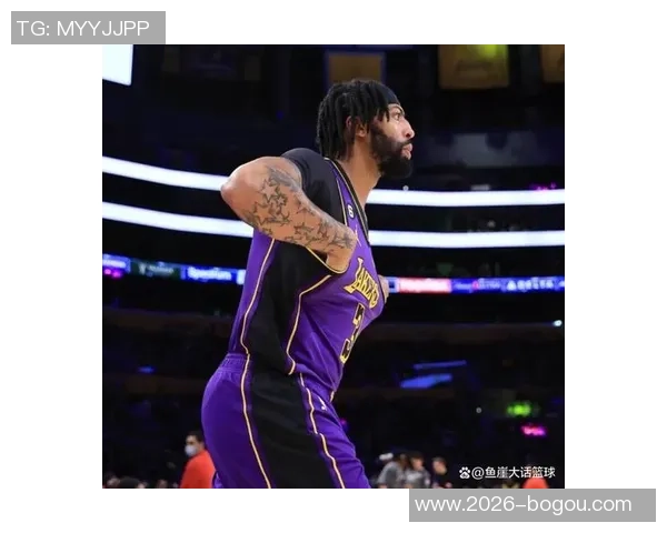 名嘴自我反驳夏季言论湖人前景逆转球员变动引发争议与戏剧性转折