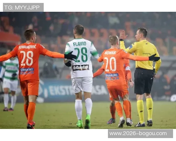 德比郡官方宣布门兴中场弗劳洛成功加盟并顺利通过体检 德比郡官方宣布门兴中场弗劳洛成功加盟并顺利通过体检