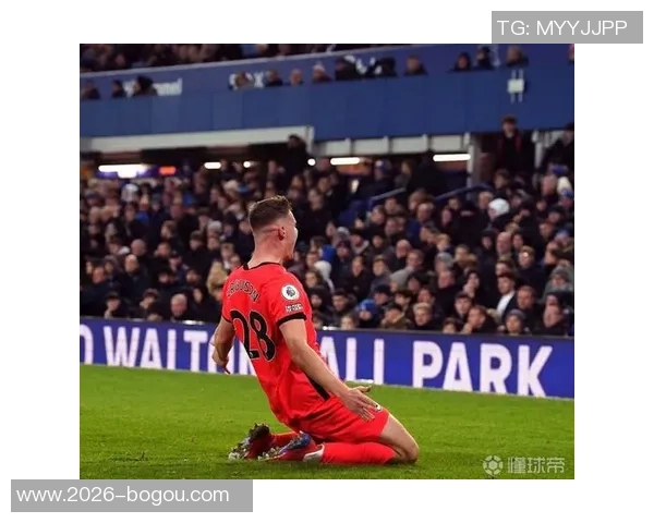 罗马计划冬季退租弗格森以引进新前锋布莱顿愿意提前收回球员